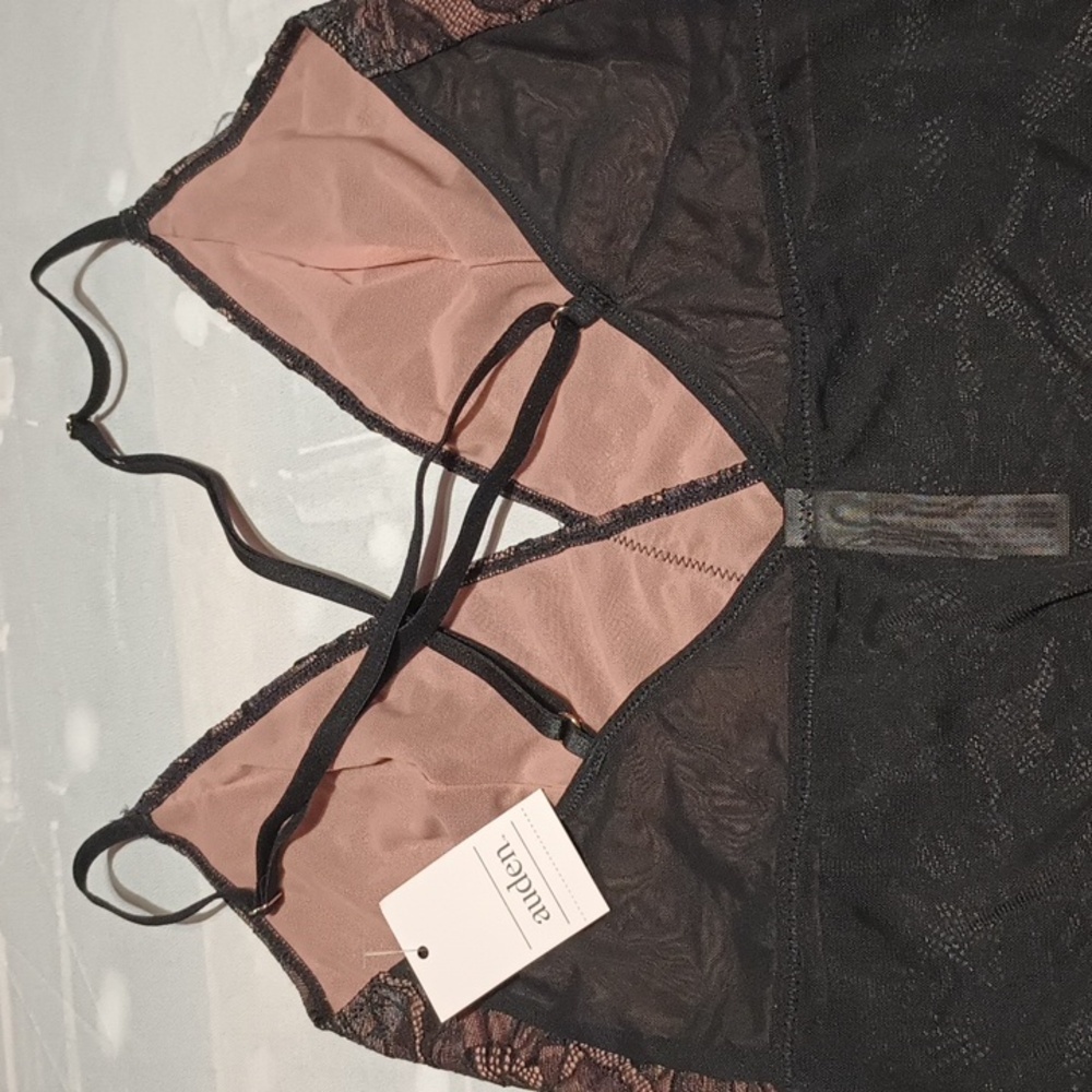 Auden Black and Rose Gold  Lace Chemise - Picture 4 of 8